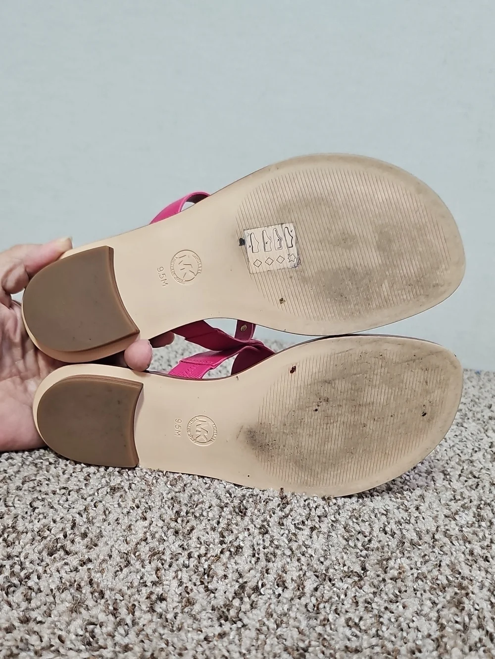 MICHAEL KORS AUBREY CUT-OUT SANDALS BFPM-08-175